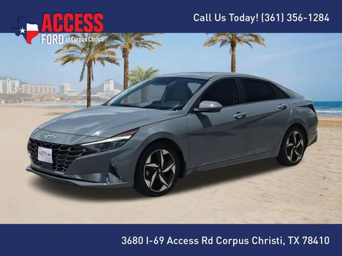 Used 2022 Hyundai Elantra Limited FWD image 4