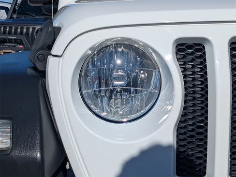 Used 2020 Jeep Wrangler Unlimited Sport image 9