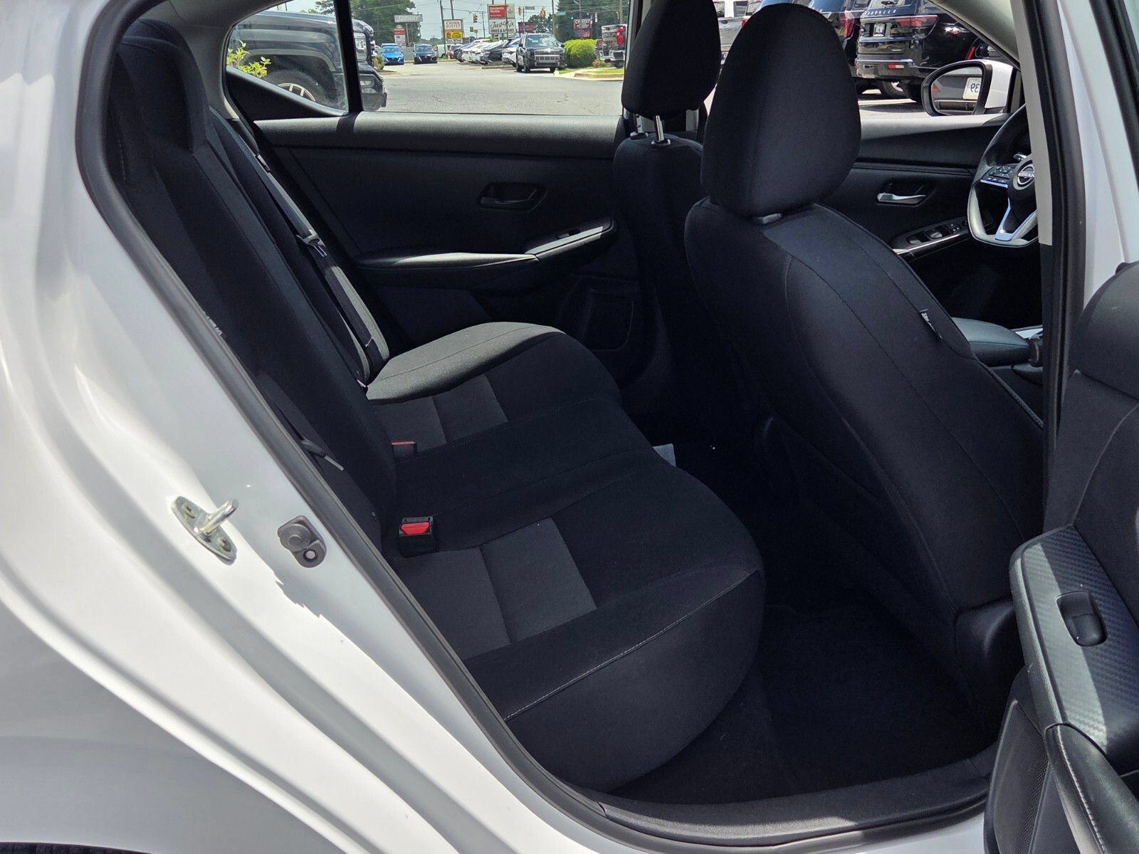 Used 2024 Nissan Sentra SV FWD image 15