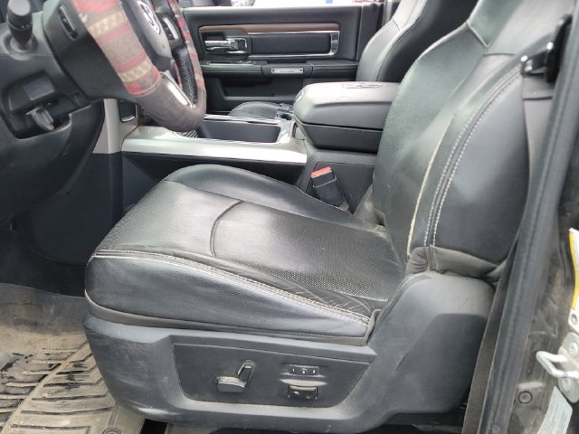 Used 2016 RAM 2500 Laramie w/ Sport Appearance Group AWD/4WD image 9