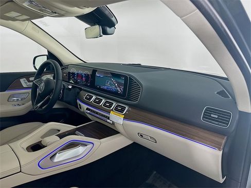 New 2026 Mercedes-Benz GLE 450 4MATIC image 29
