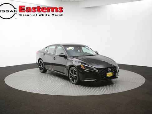 Used 2023 Nissan Altima 2.5 SR w/ SR Premium Package image 79