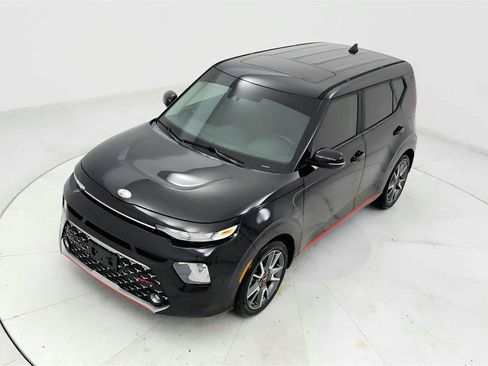 Used 2020 Kia Soul GT-Line w/ GT 2.0L Power Sunroof Package FWD image 13