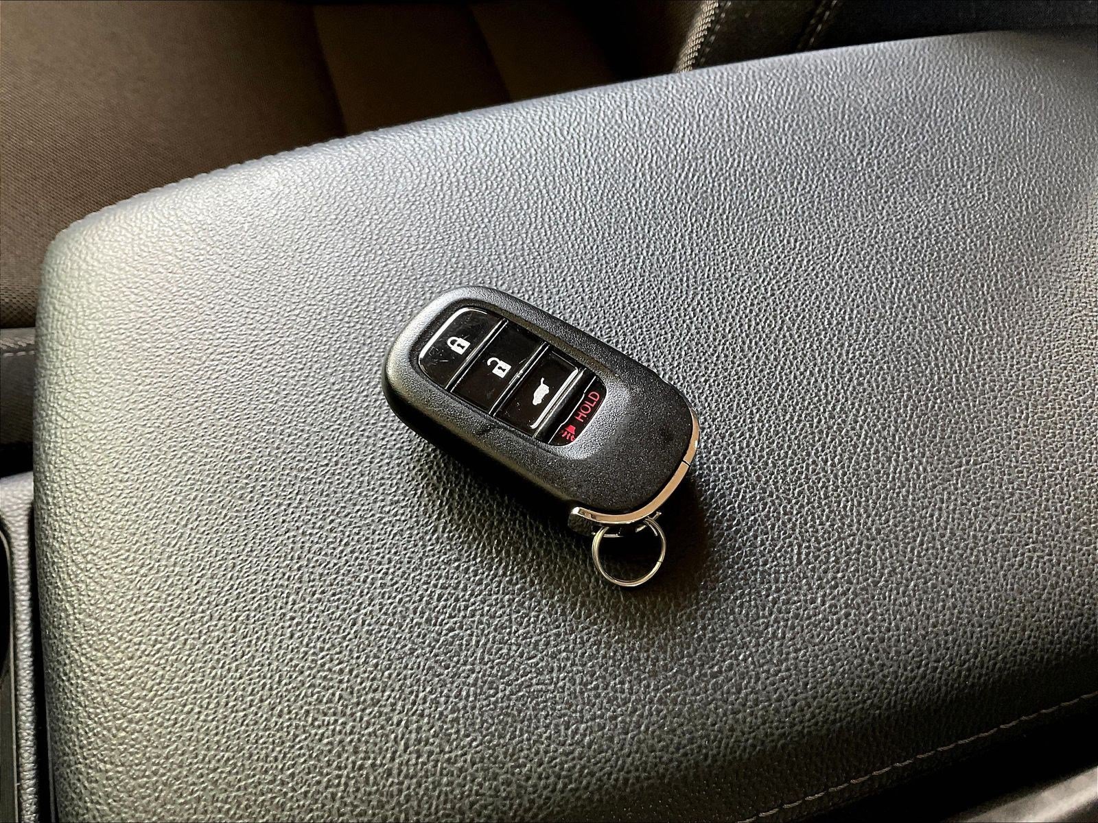 Used 2024 Honda CR-V LX image 32