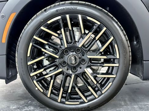 New 2026 MINI Cooper S FWD image 25
