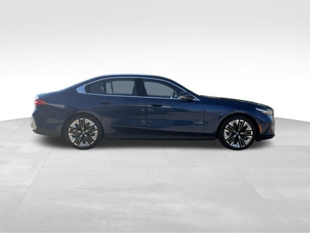 Certified 2026 BMW 540i xDrive AWD/4WD image 10