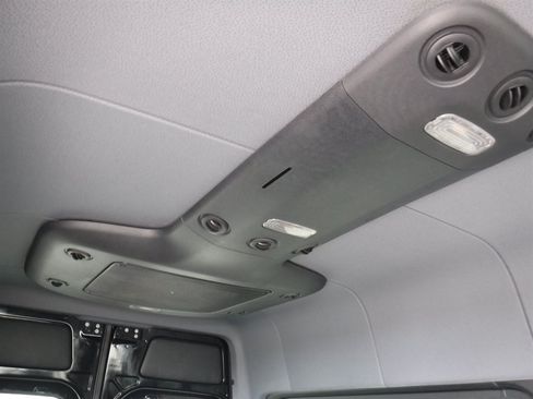 Used 2024 Mercedes-Benz Sprinter 2500 image 6