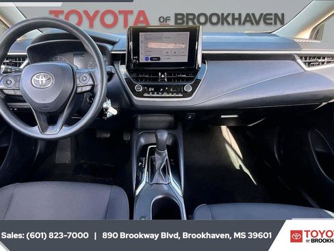 Used 2023 Toyota Corolla LE image 13