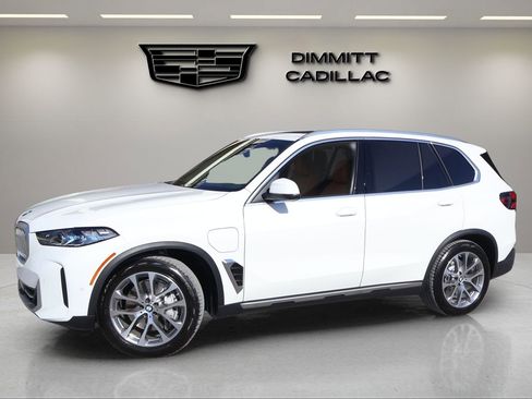 Used 2026 BMW X5 xDrive50e w/ Executive Package image 1
