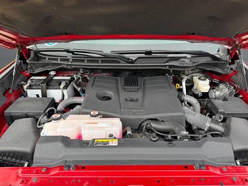 Used 2022 Toyota Tundra Platinum AWD/4WD image 20