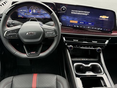 New 2026 Chevrolet Traverse RS image 11