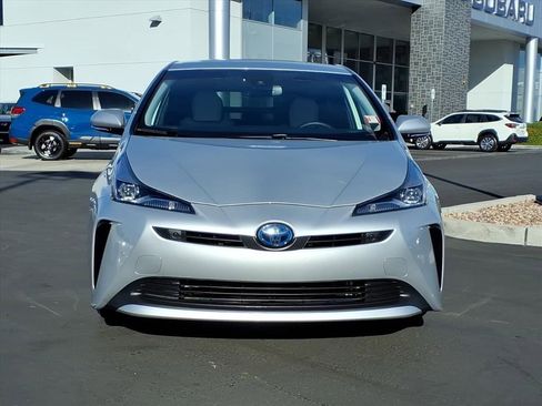 Used 2019 Toyota Prius L Eco image 7