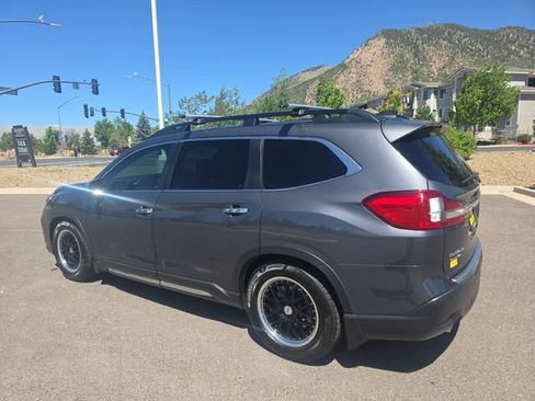 Used 2019 Subaru Ascent Touring w/ Popular Package #2 AWD/4WD image 5