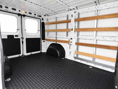 Used 2025 RAM ProMaster 2500 w/ U-Haul Equipment Group FWD image 12
