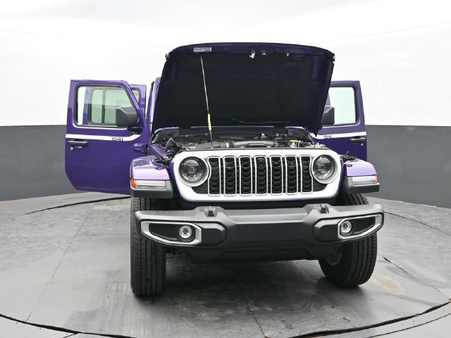 New 2026 Jeep Wrangler Unlimited Sahara w/ Whitecap Package AWD/4WD image 60