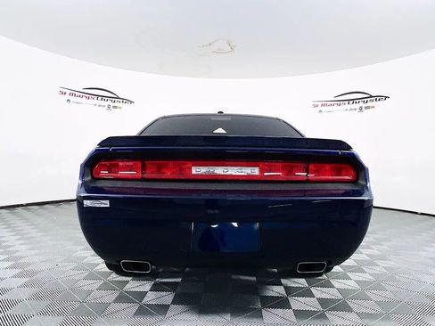 Used 2013 Dodge Challenger R/T image 7