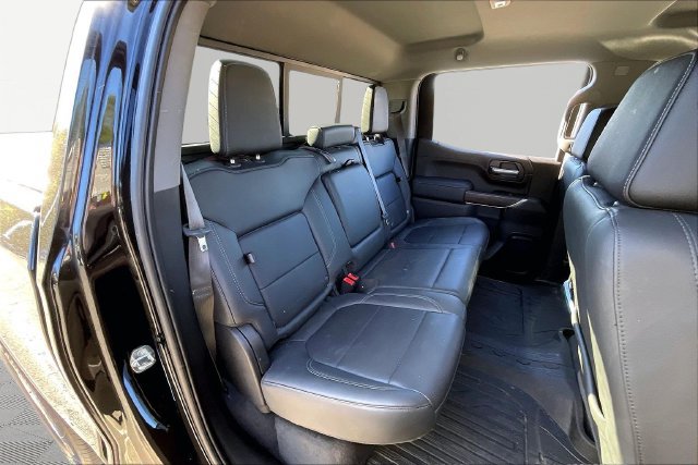 Used 2020 GMC Sierra 1500 SLT w/ SLT Premium Package AWD/4WD image 17