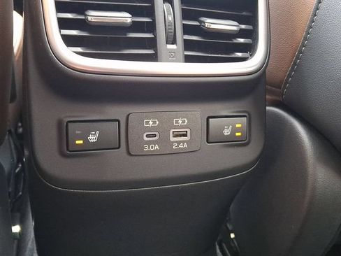 Certified 2023 Subaru Outback Touring AWD/4WD image 44