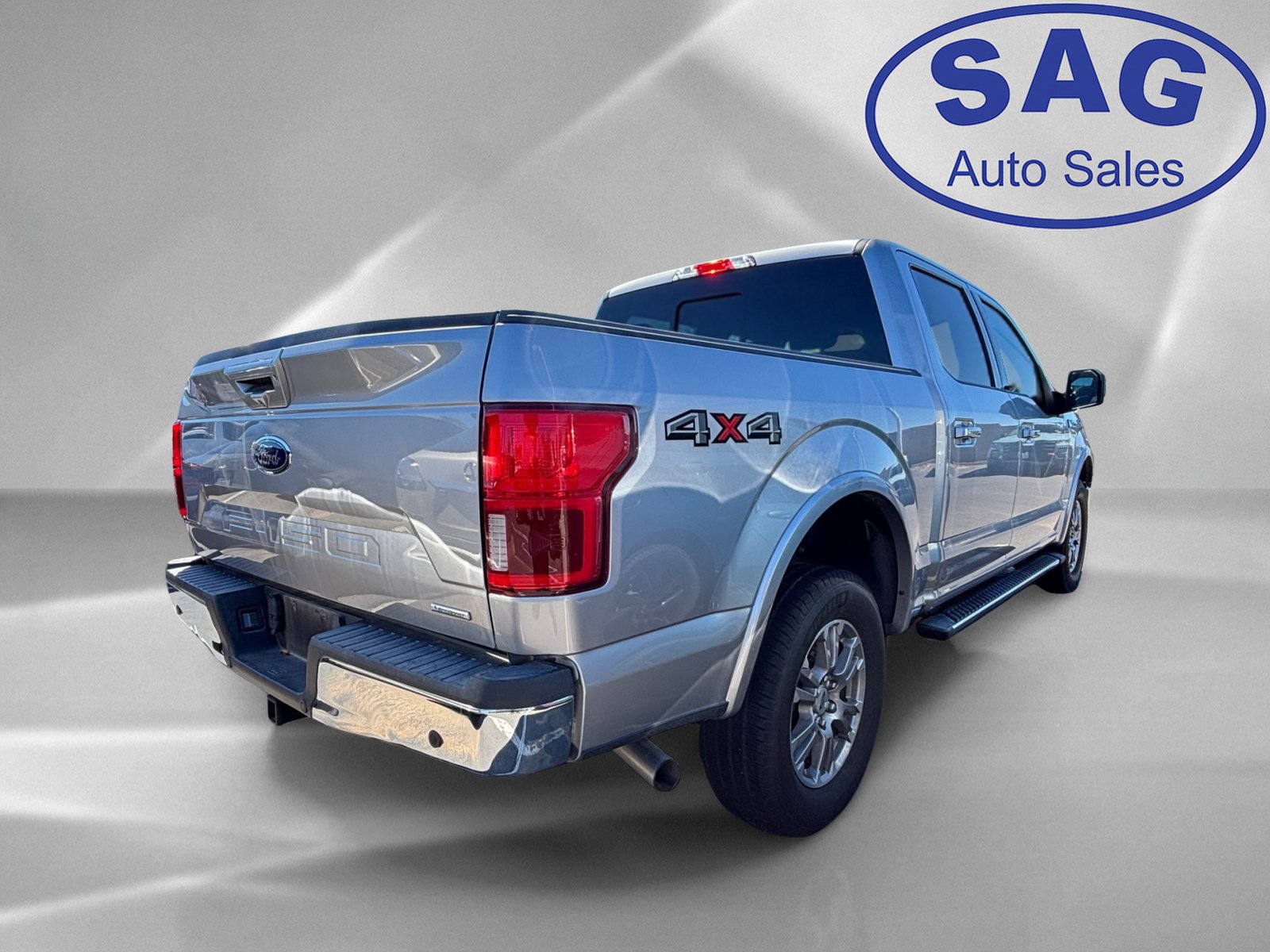 Used 2020 Ford F150 Lariat w/ Equipment Group 501A Mid AWD/4WD image 3