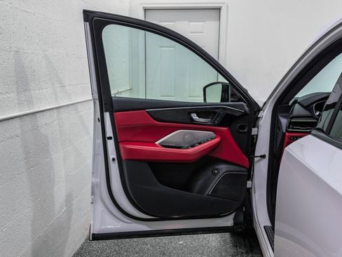 Used 2022 Acura MDX Type S image 12