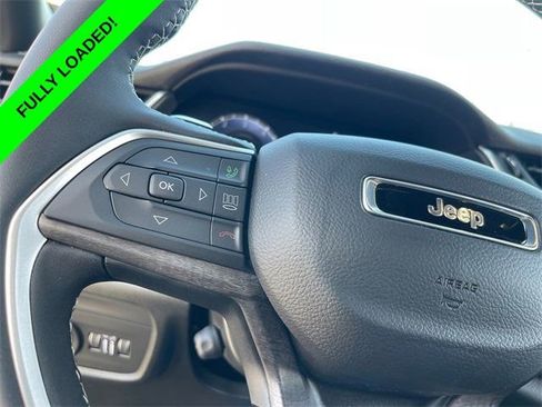 New 2025 Jeep Grand Cherokee L Limited w/ Luxury Tech Group II AWD/4WD image 12