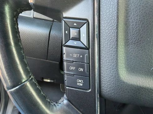 Used 2015 Lincoln Navigator 4WD image 42