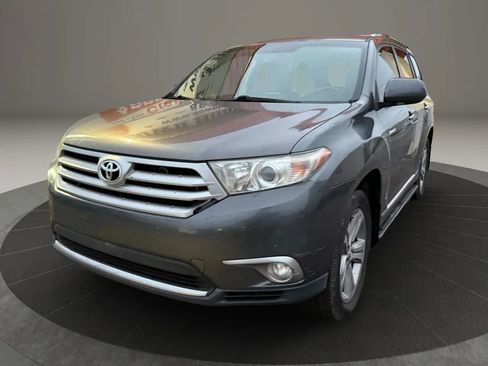 Used 2012 Toyota Highlander Limited image 4