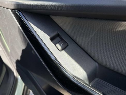 New 2026 Chevrolet Equinox LT w/ Convenience Package II image 28