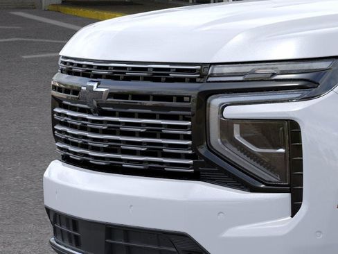 New 2026 Chevrolet Suburban High Country image 13