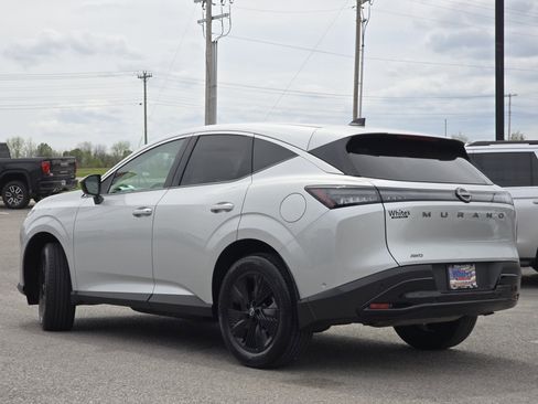 Used 2025 Nissan Murano SV AWD/4WD image 19