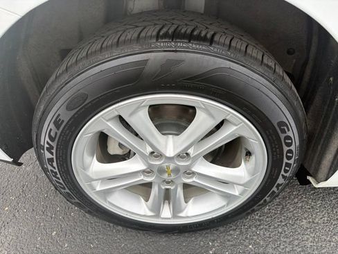 Used 2018 Chevrolet Cruze LT w/ Convenience Package FWD image 27