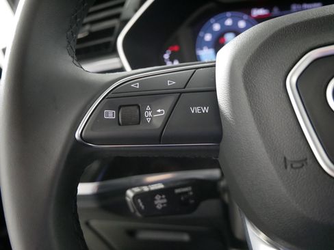 Used 2024 Audi Q3 2.0T Premium Plus image 27