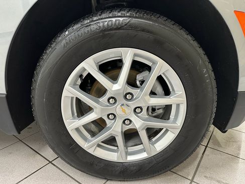 Certified 2024 Chevrolet Equinox LT w/ LPO, Floor Liner Package image 13