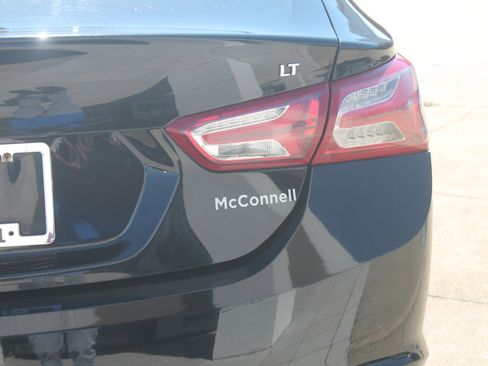 Used 2021 Chevrolet Malibu LT image 5