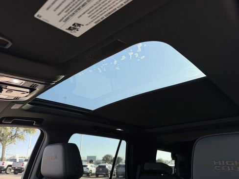 New 2026 Chevrolet Tahoe High Country image 20