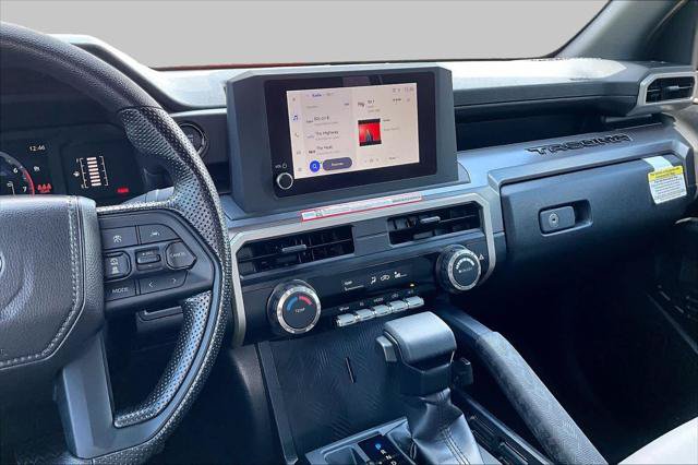 Certified 2026 Toyota Tacoma SR5 AWD/4WD image 7