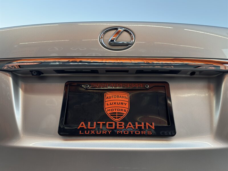 Used 2012 Lexus LS 460 w/ Sport Pkg RWD image 15