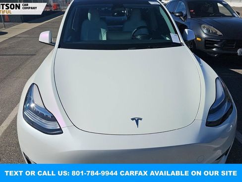 Used 2023 Tesla Model Y Long Range image 10