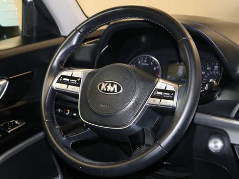 Used 2020 Kia Telluride S FWD image 22