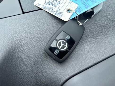 New 2025 Mercedes-Benz Sprinter 2500 image 28