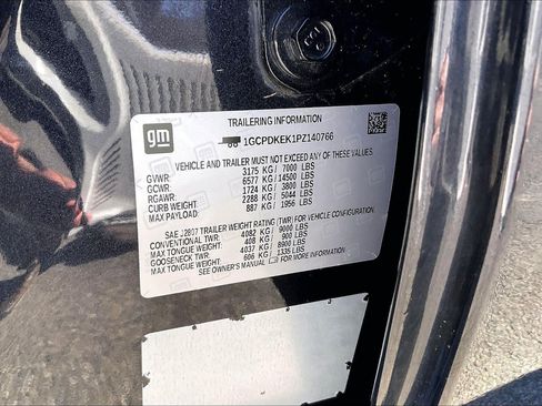 Used 2023 Chevrolet Silverado 1500 LT image 30