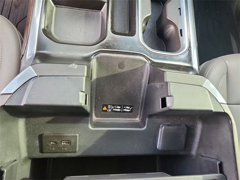 Certified 2023 GMC Sierra 1500 SLT w/ SLT Premium Package image 30