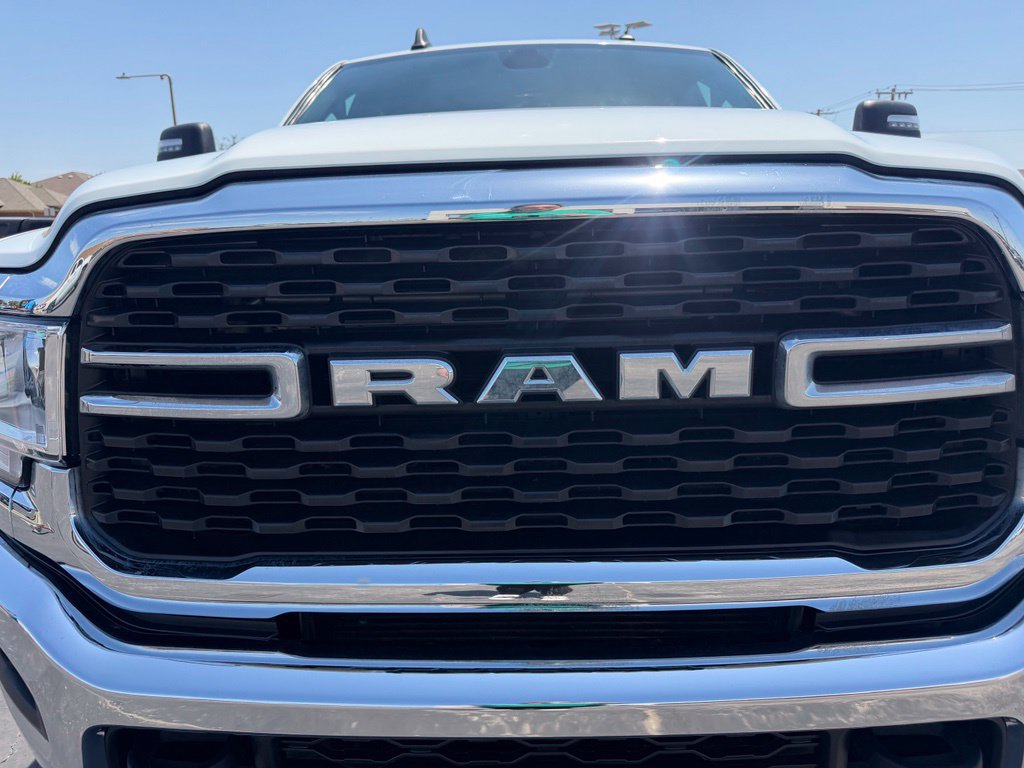 Used 2024 RAM 2500 Big Horn AWD/4WD image 7