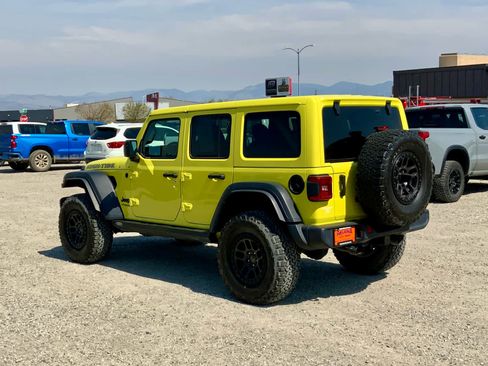 Used 2022 Jeep Wrangler Unlimited Sport AWD/4WD image 3
