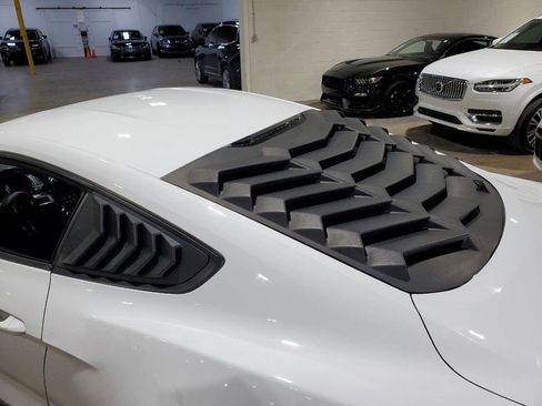 Used 2018 Ford Mustang GT image 44