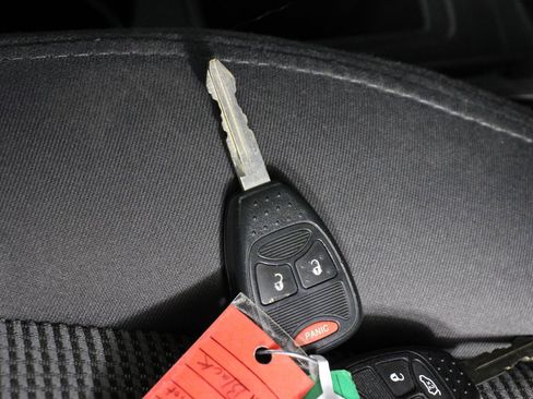 Used 2016 Jeep Patriot Sport w/ Power Value Group FWD image 30