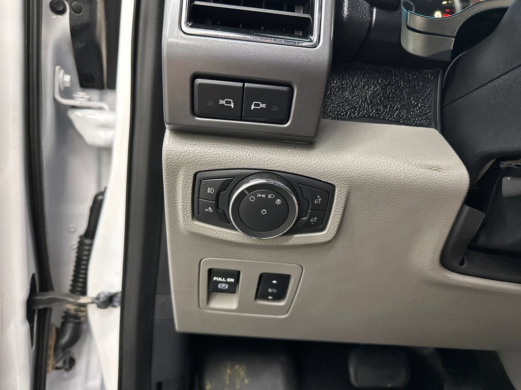 Used 2019 Ford F150 XLT w/ Equipment Group 301A Mid AWD/4WD image 29