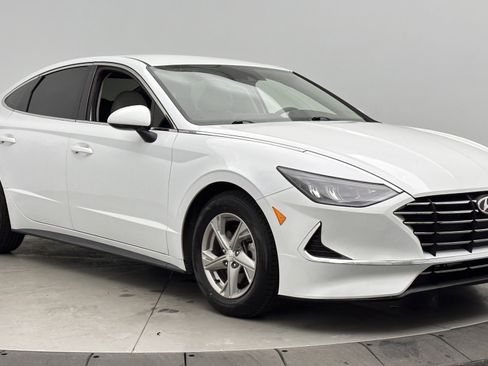Used 2020 Hyundai Sonata SE image 3