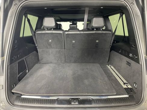 Certified 2023 Jeep Grand Wagoneer L 4WD w/ Flexible Seating Group image 12