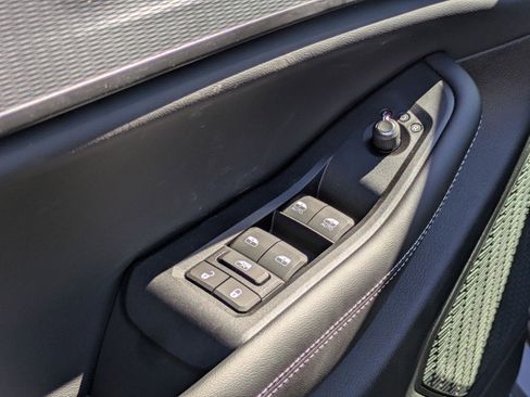 New 2025 Jeep Grand Cherokee L Laredo RWD image 12